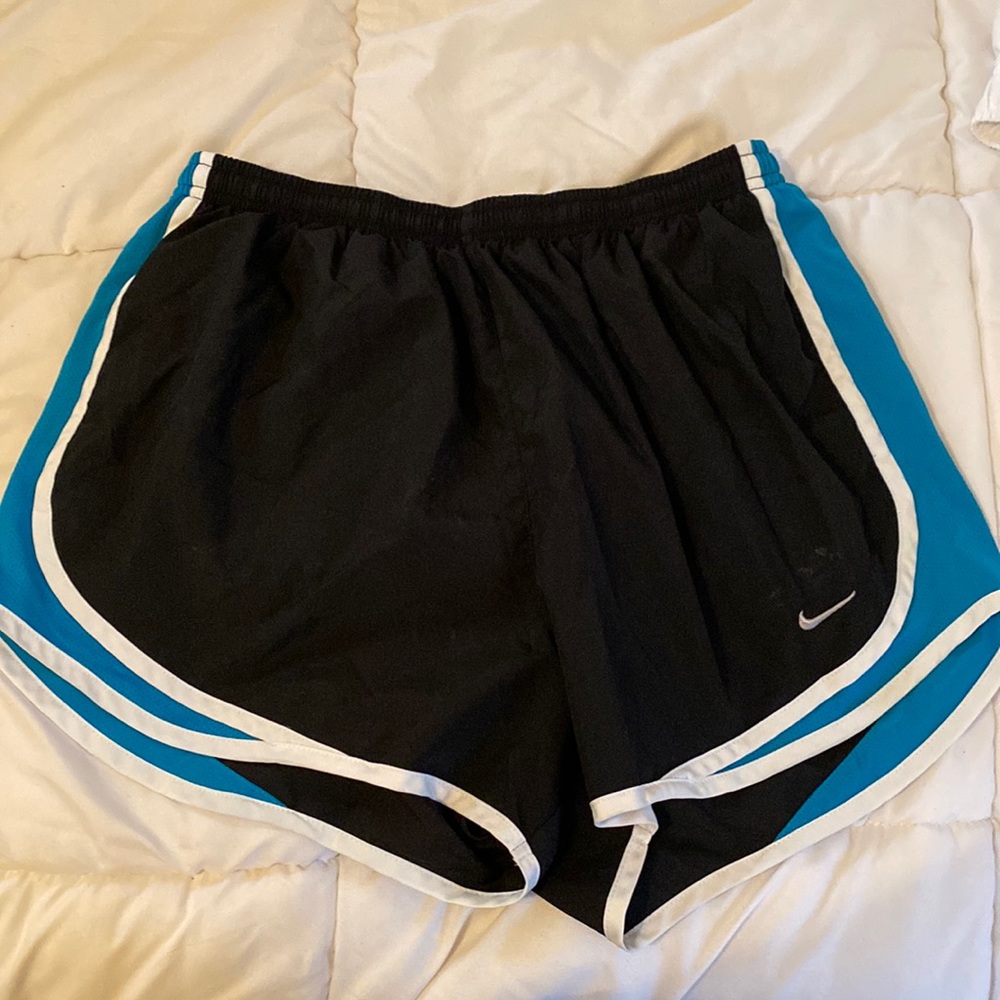 Nike Dri-fit size L